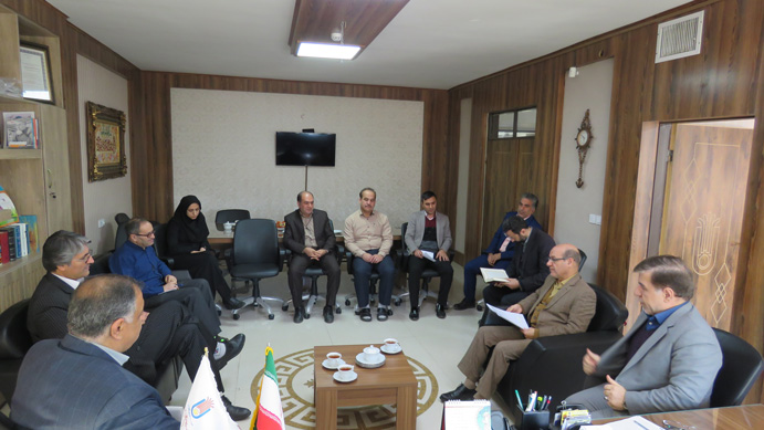 بازدید معاون فرهنگی و پرورشی استان خراسان رضوی از موسسه ضریح آفتاب