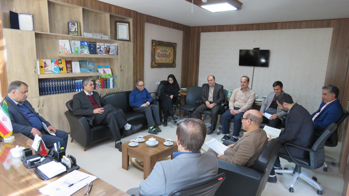 بازدید نایب الرئیس هیات امنا از موسسه ضریح آفتاب