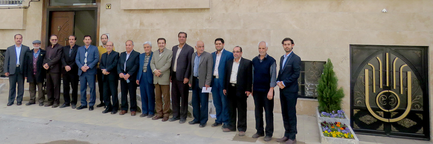 کارکنان موسسه ضریح آفتاب